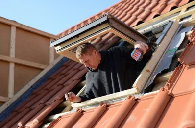 Pose de fenêtres de toit Velux à Margency